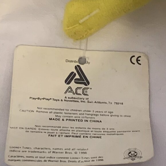 Baby Tweety Bird Looney Tunes Plush 1998 Rolller blade Helmet 10 Ace Yellow - Picture 7 of 12